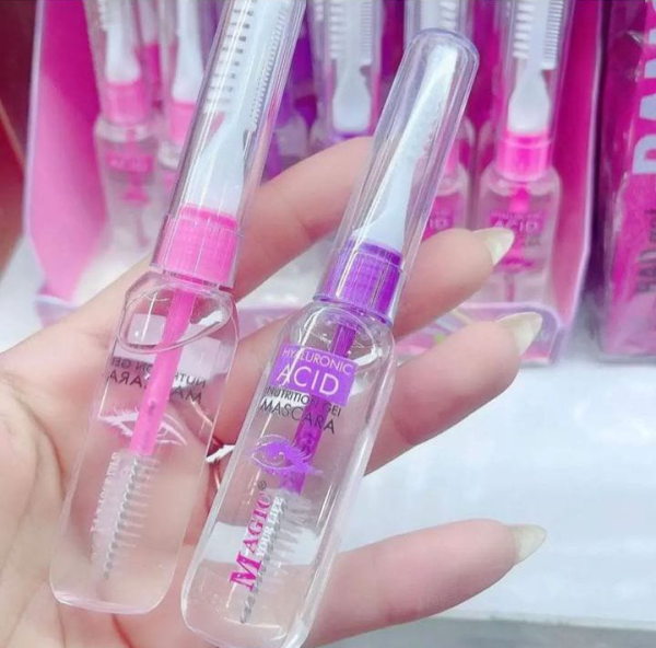 Transparent Gel Mascara – Natural Look & Easy Styling